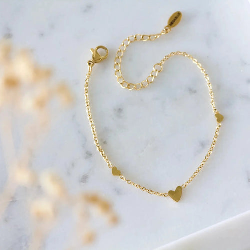 Golden Hearts Bracelet